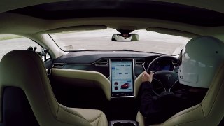 Tesla Model S vs Boeing 737
