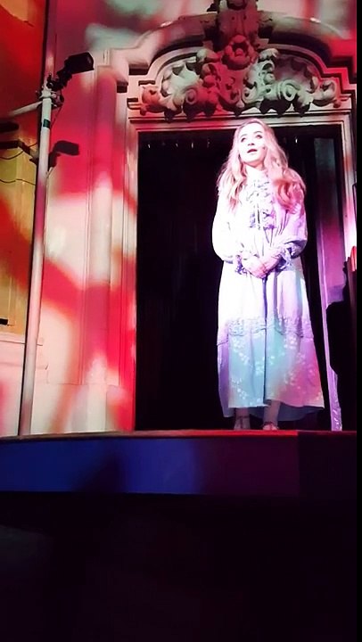 Sabrina Carpenter Nature Boy - YouTube