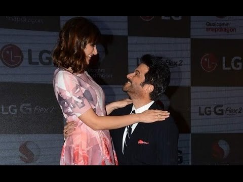 Anil Kapoor flirting with Nargis Fakhri