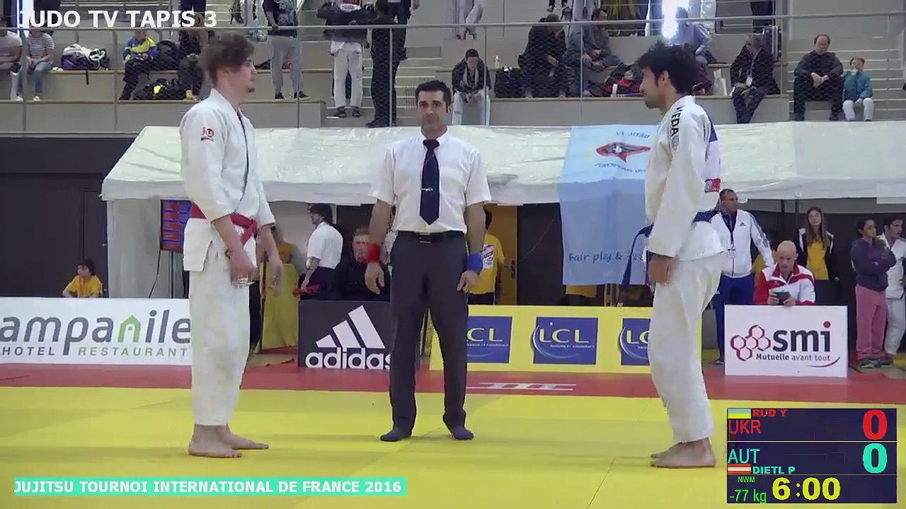 TAPIS 3 - JUJITSU - TOURNOI INTERNATIONAL DE FRANCE, 2016 - LIVE 4 (81)