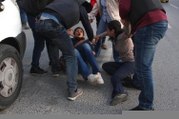 Taksim'e çıkmak isteyen 4 kişiye yaka paça gözaltı