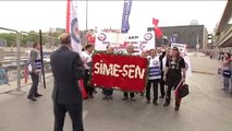 Sime-Sen Üyesi Bir Grup, Cumhuriyet Anıtı'na Çelenk Bıraktı