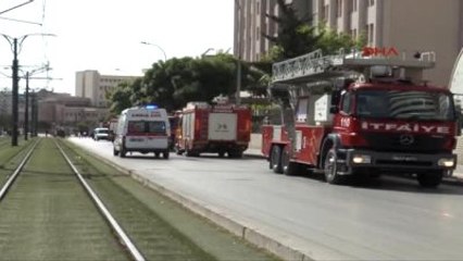 Tải video: Gaziantep Emniyet Müdürlüğü Yakınlarında Patlama -5