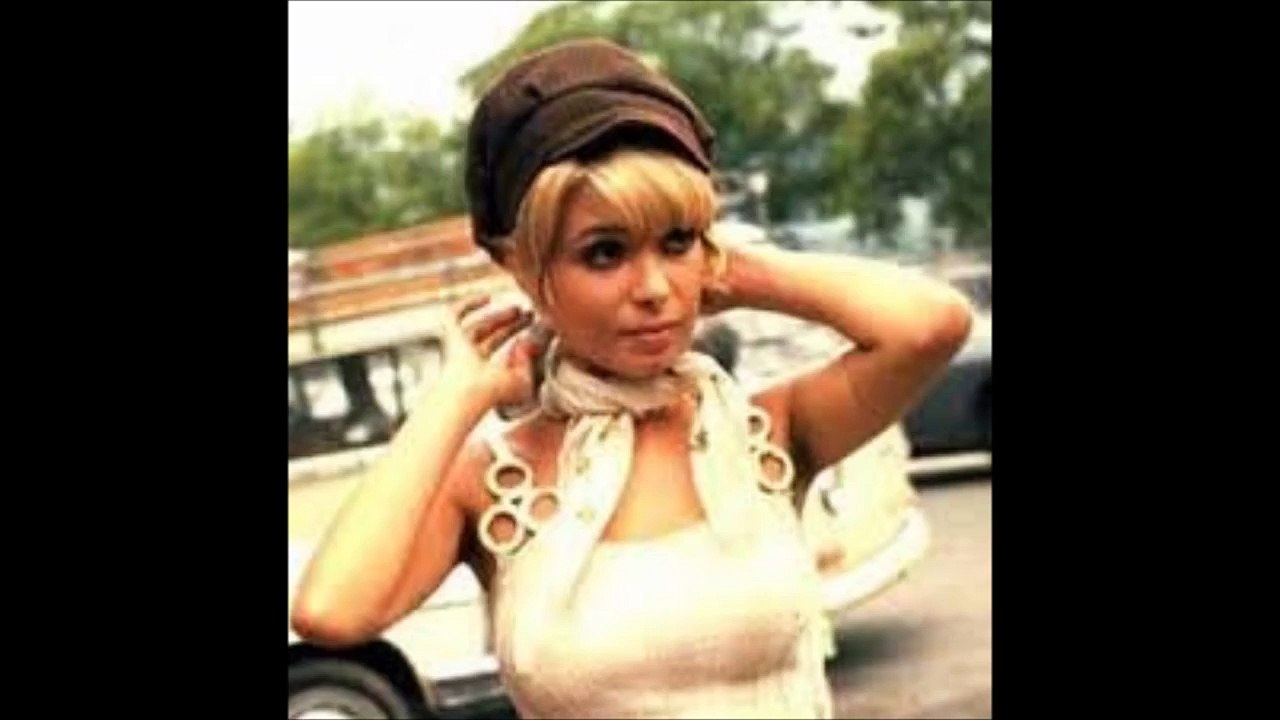 Ingrid Steeger Der Schneemann, 1975