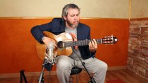guitarra clasica alhambra interpreta guitarrista ecuatoriano 1