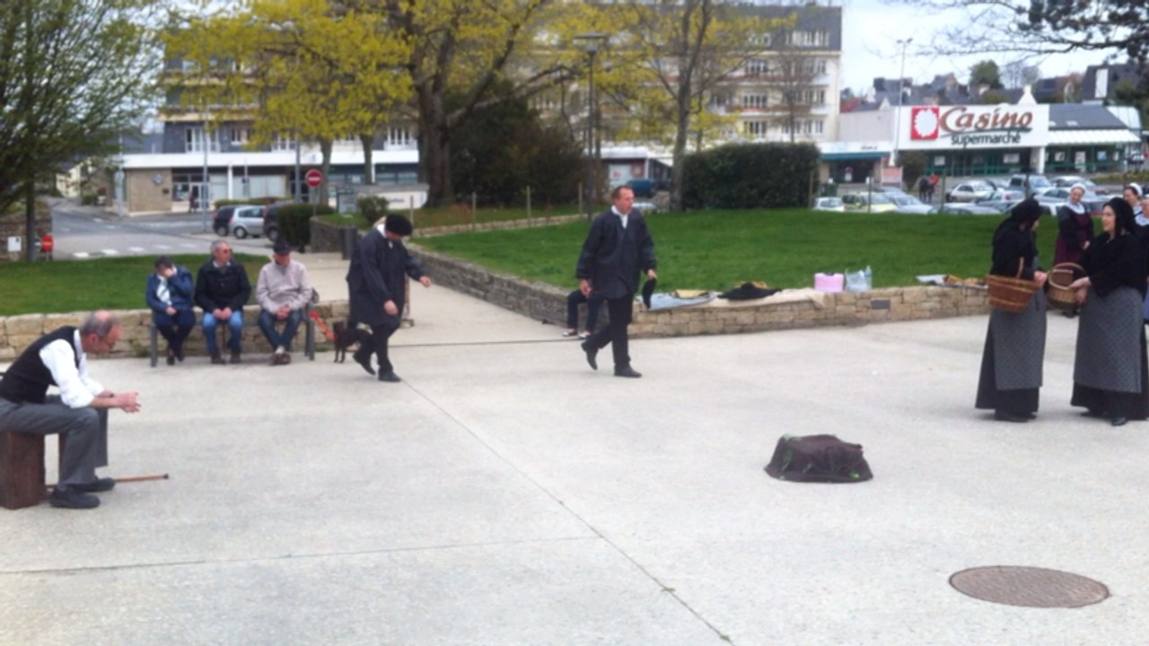 Le cercle celtique d'Ahès en représentation