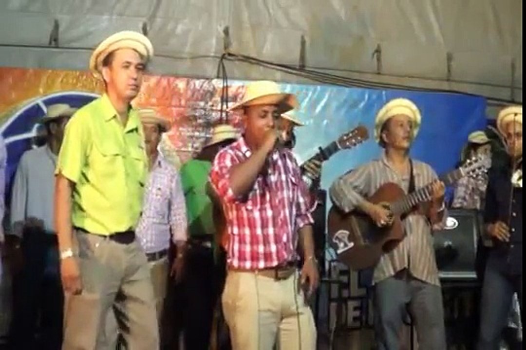 CANTADERA HIERRA DE BUCHICHO 5 DE OCT DE 2014