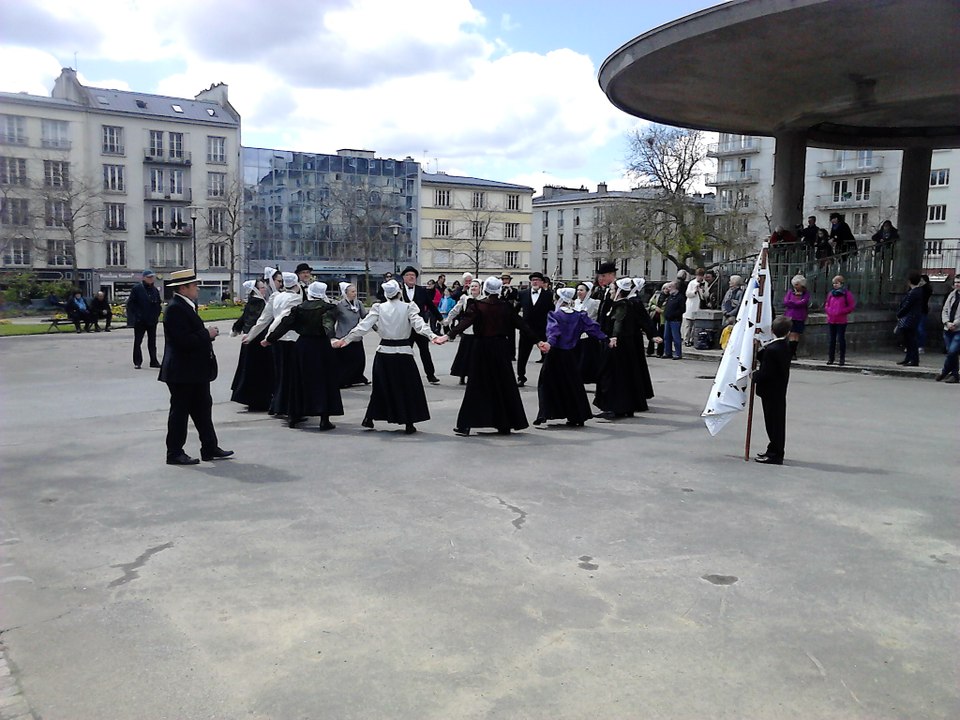 Printemps des sonneurs Danserien Brest