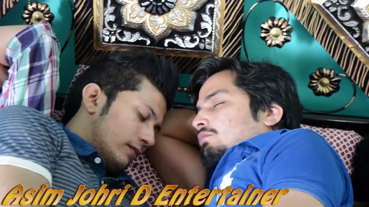 When Friend Sleeps Together...