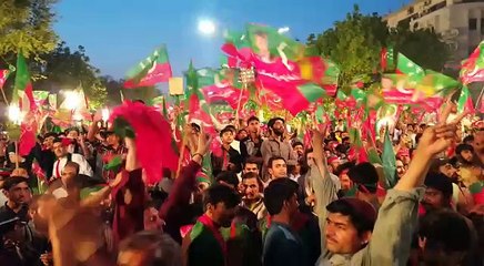 Latest updates from PTI Jalsa at chairing cross Lahore