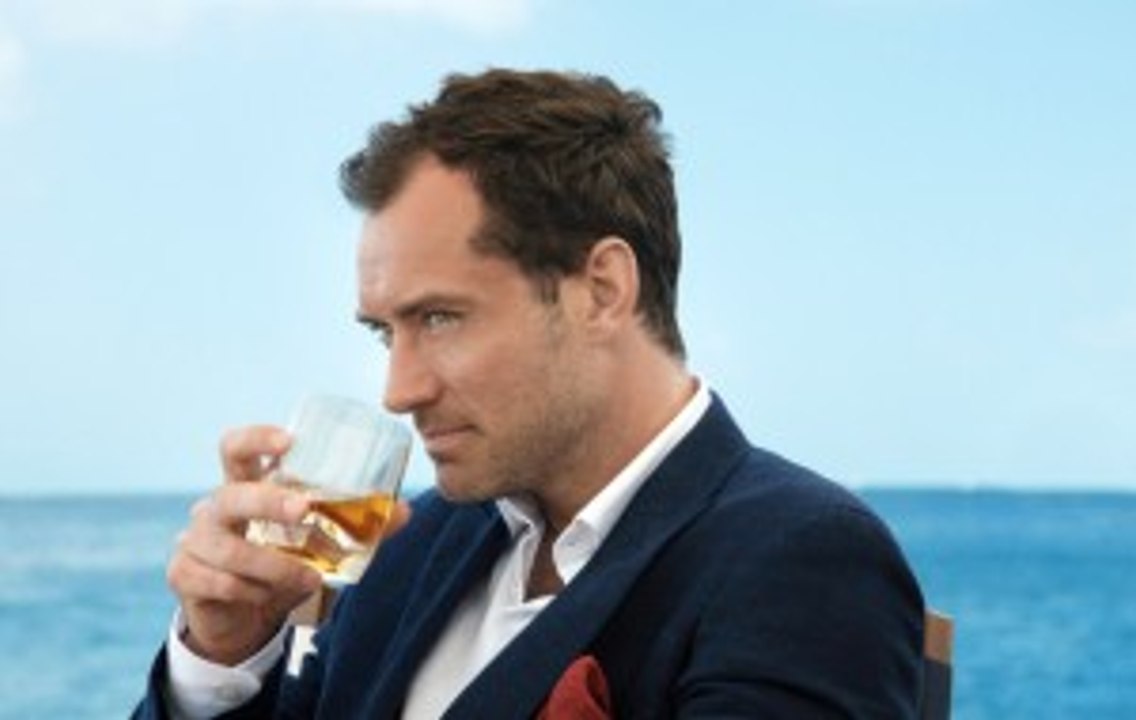 Pourquoi les hommes qui boivent du whisky sont des partenaires de vie géniaux ?