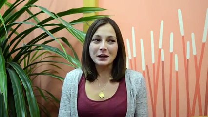 TESOL TEFL Reviews - Video Testimonial – Tracy - YouTube [360p]