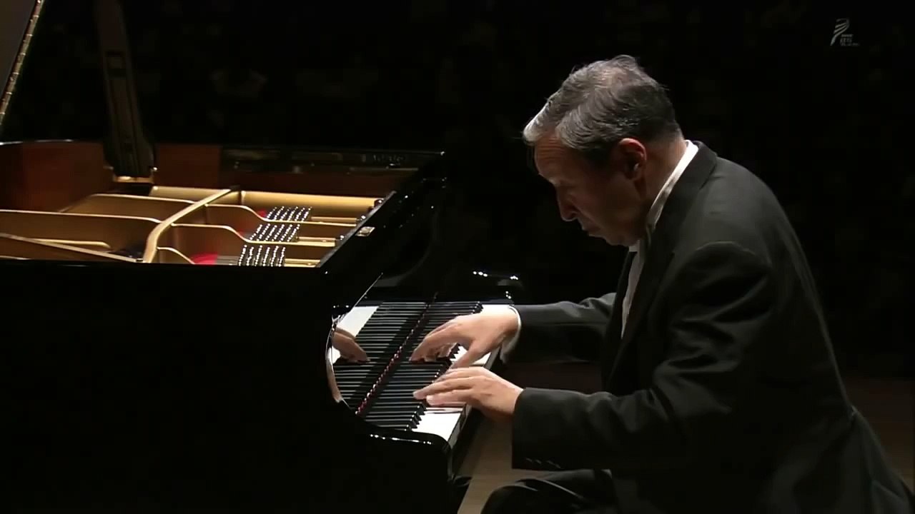 Bach - French Suite No. 4
