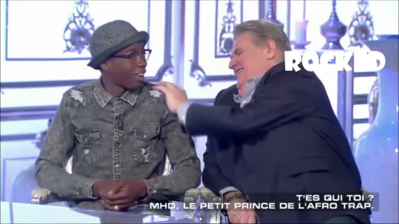 L'énorme dérapage raciste de Pierre Ménès dans Salut les terriens !