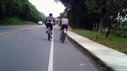 Pedalando, bicicleta Soul, SLI 29, aro 29, 24 v, 24 marchas, 12 Bikers, 12 amigos, Trilhas rurais, Taubike Bicicletário, Abril de 2016, Marcelo Ambrogi, 49 km