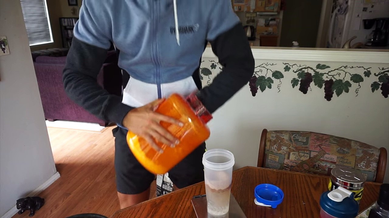 Nic Palladino - (Shoulder Workout, Posing, Gym Prep)