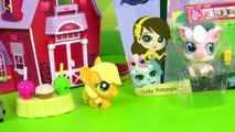 Littlest Pet Shop Unboxing at My Little Pony Sweet Apple Acres Barn Party Playset MLP Vide