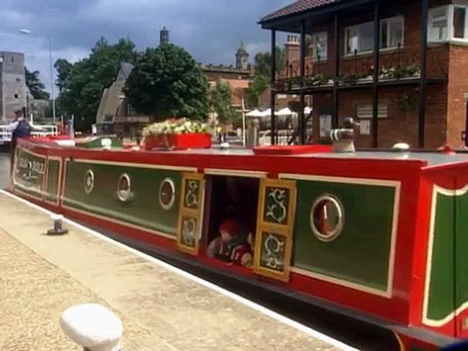 Rosie and Jim 815 - Hop To The Hospital