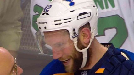 Backes, Blues Even Series With Stars