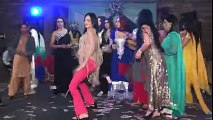 Hot PAKISTANI PRIVATE MUJRA DANCE PARTY 2016