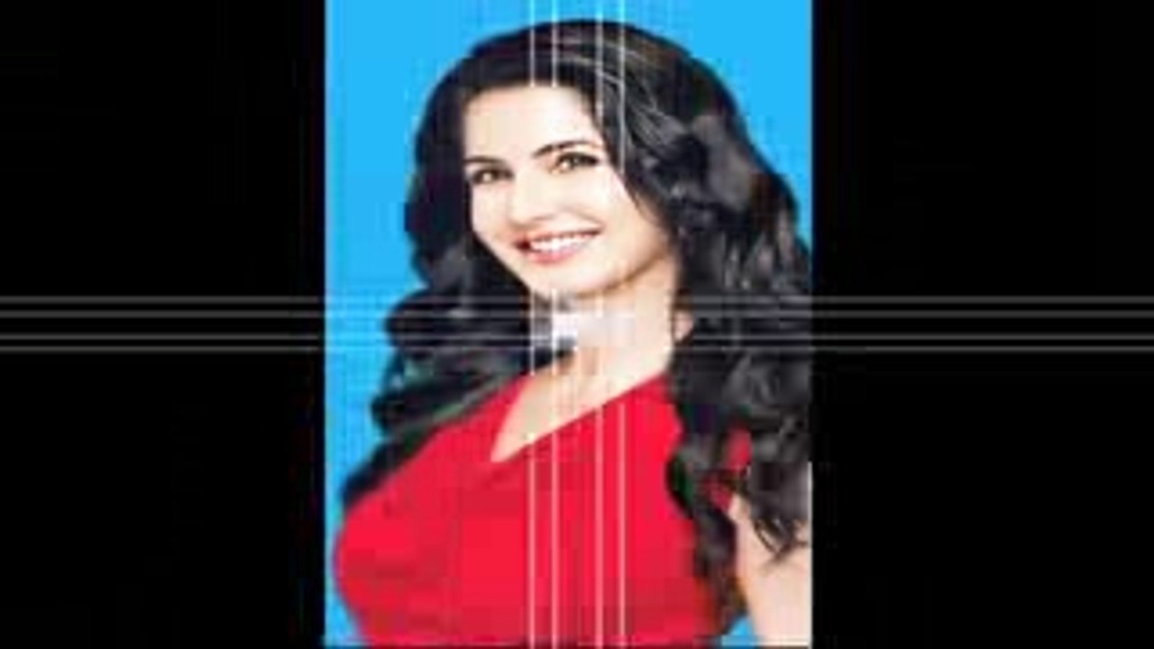 Katrina Kaif Top Slips Exposes Breaste