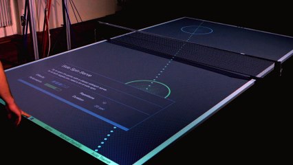 下载视频: Les infos s'affichent sur la table de ping pong pendant le match ! Tennis de table high tech