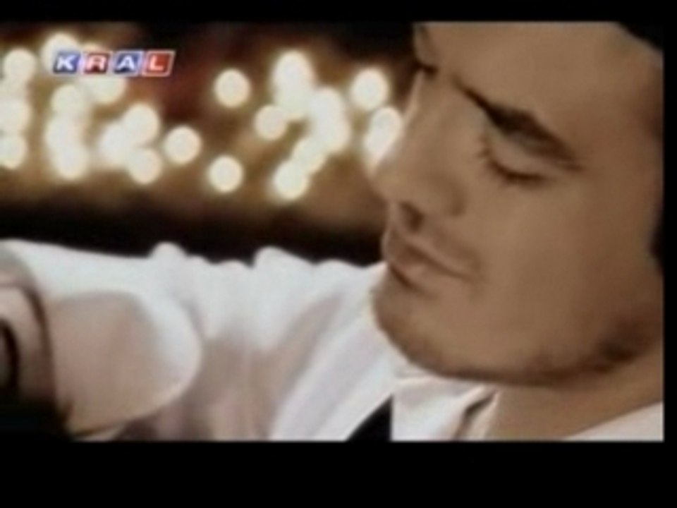 Orhan Ölmez - Aşk Beni Sevmedi