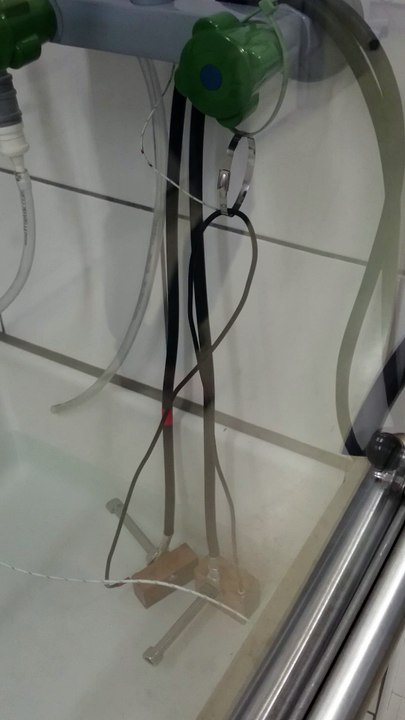 cable burning, approx. 10V 180A