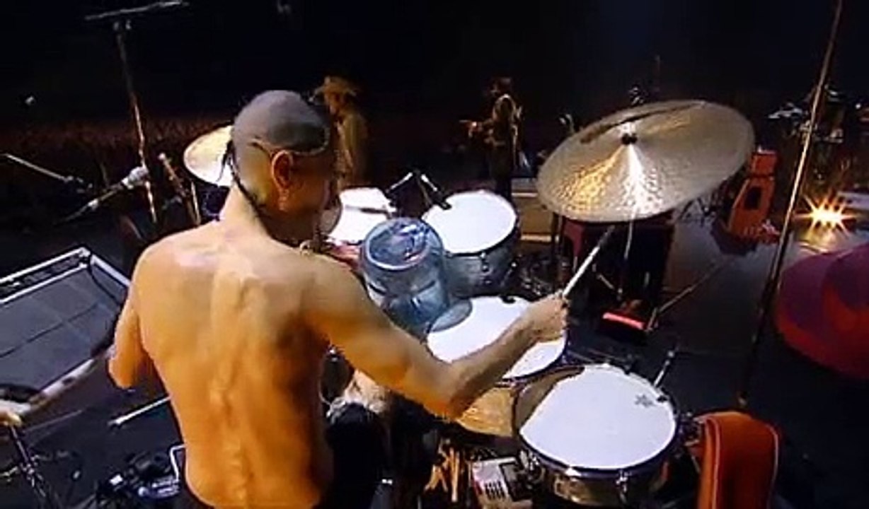 M Matthieu Chedid Gimmick