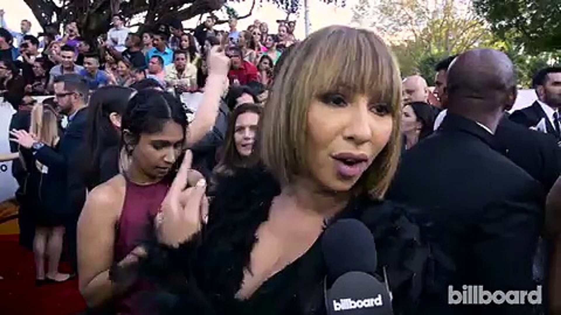 ⁣2016 Billboard Latin Music Awards- Jackie Cruz on the Red Carpet - Billboard