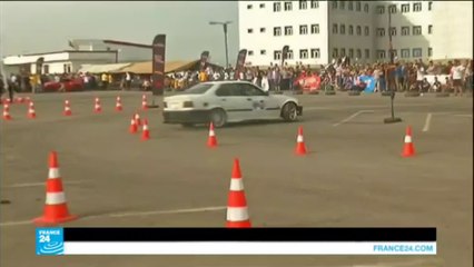 استعراض للسيارات الرياضية في عاصمة كردستان العراق