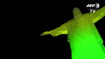 A cem dias dos Jogos, Cristo ganha cores do Brasil