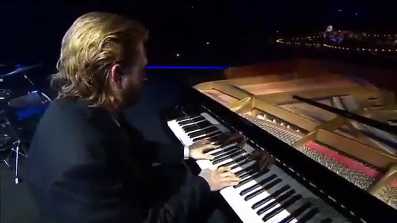 Lukas Graham   7 Years Old   Funeral Danish Music Awards 2015