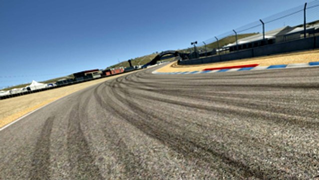 Tour de piste à Laguna Seca en BMW M6 sur Assetto Corsa