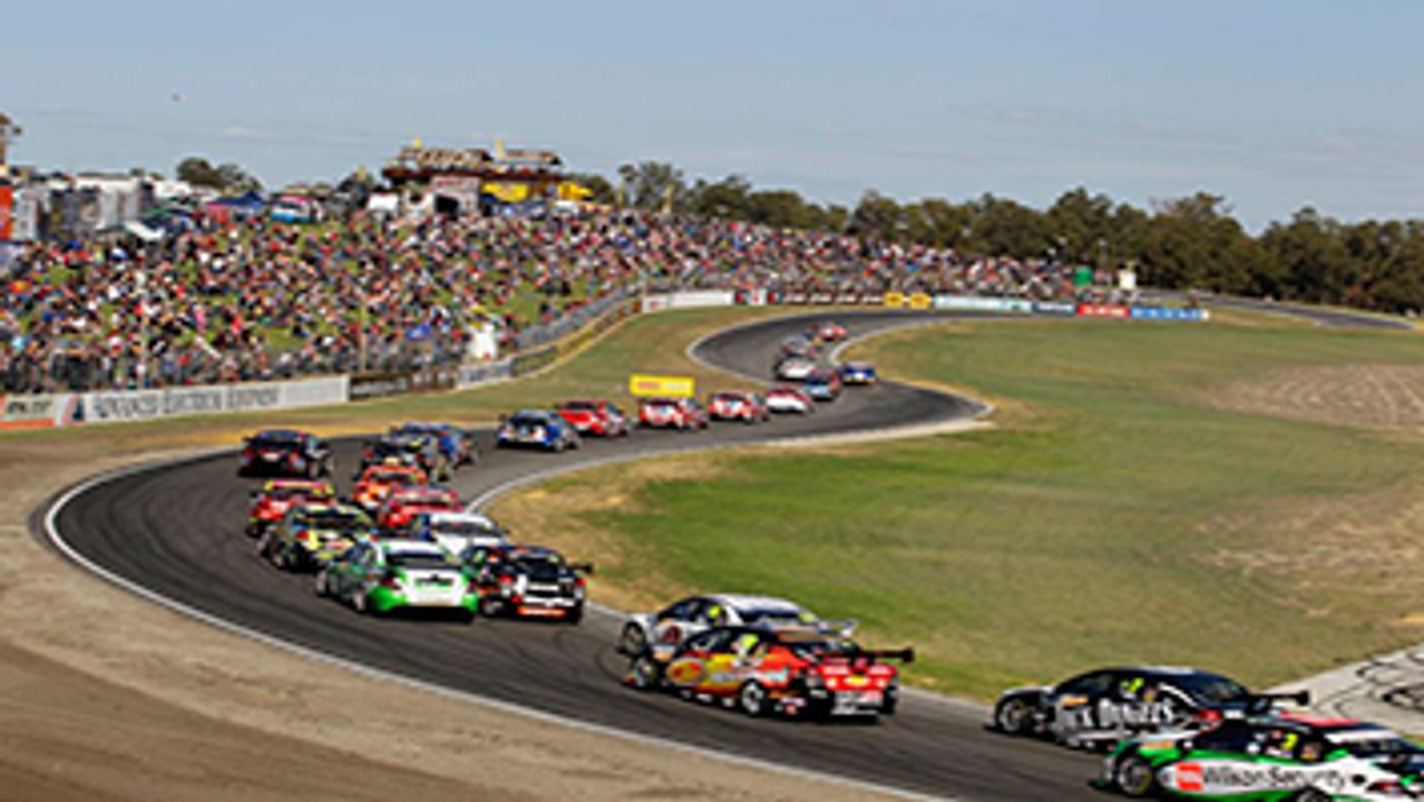 Tour de piste à Barbagallo en Renault Super 5 sur Assetto Corsa