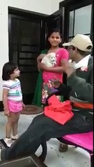 Hot girl injection on her hip - desi girls video