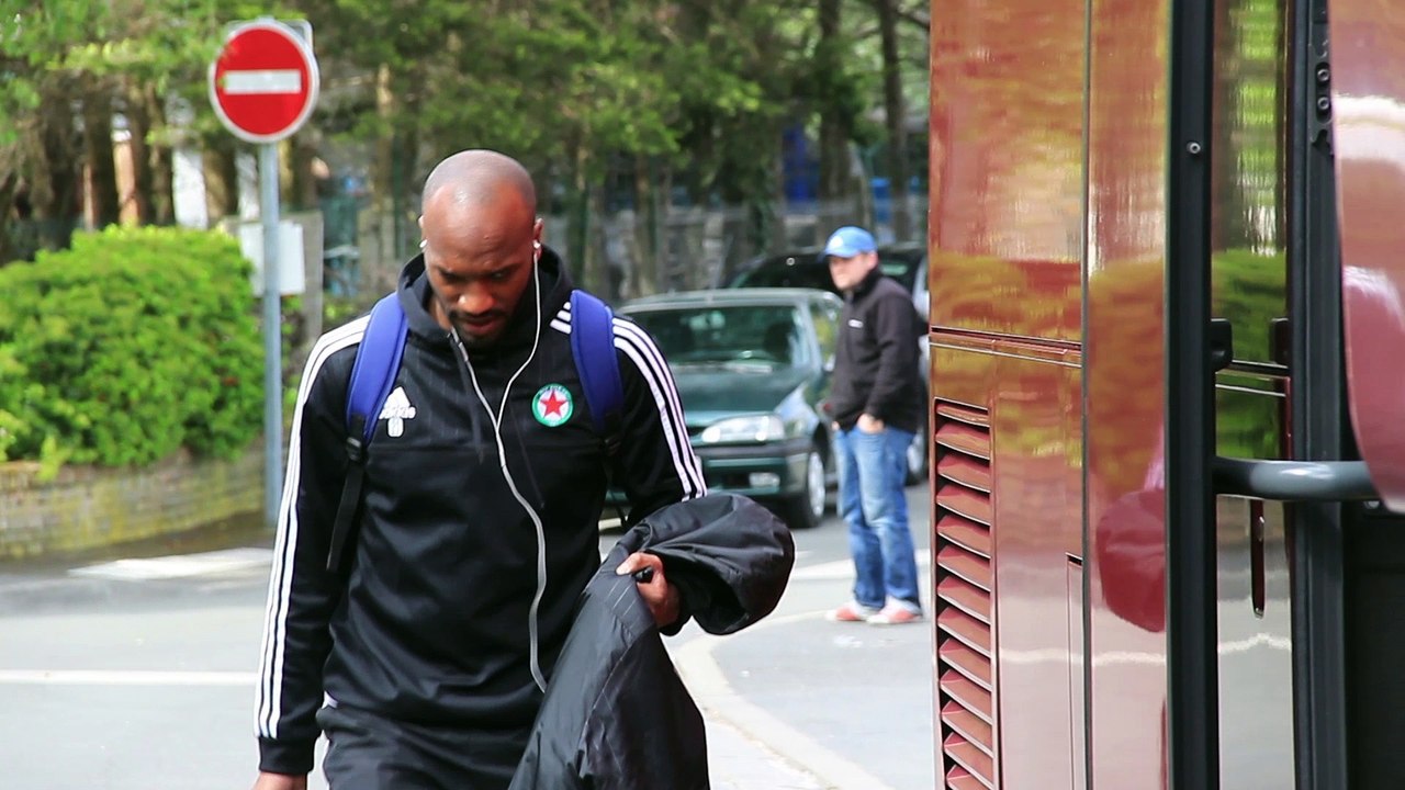 Inside : Red Star / Bourg-en-Bresse