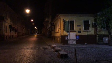 Самая красивая и освещаемая ул. в Черновцах - Б. Хмельницкого. Пасха 1 мая. 2016г.