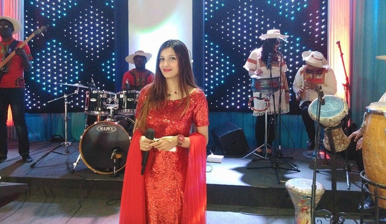 Daga Daga Laila Khan & Jouini New Song Coming Soon 2016 HD