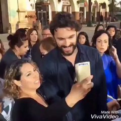 Iván Sánchez divino con sus fans