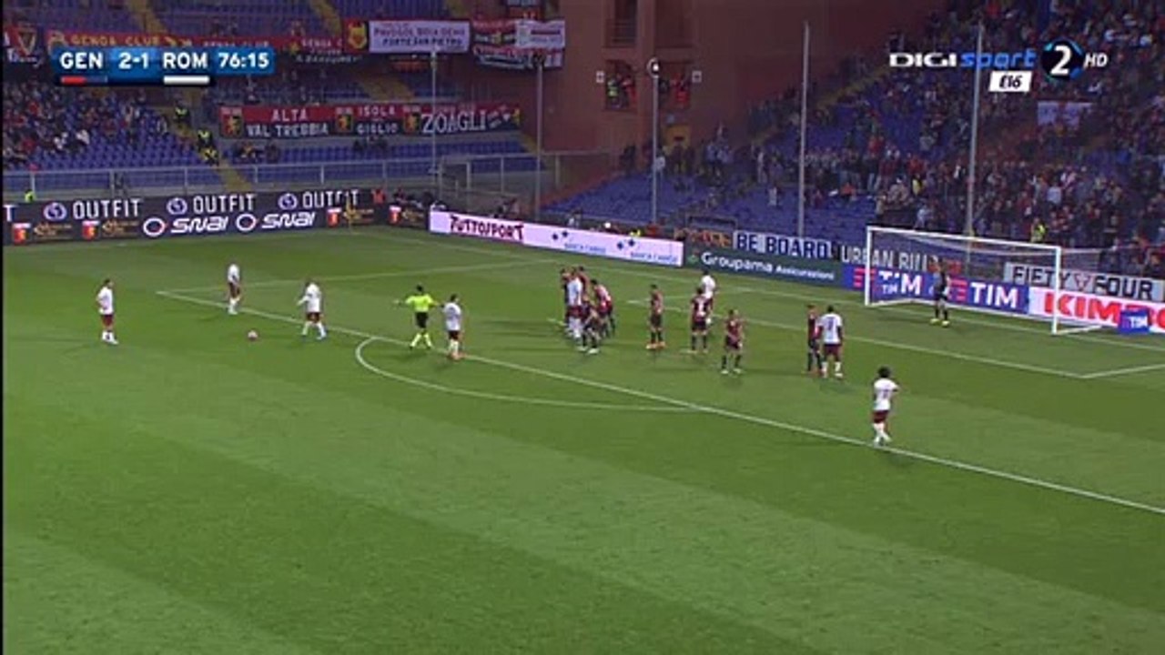 Francesco Totti Amazing Goal HD - Genoa 2-2 Roma Serie A