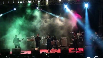 Nyanyian Badai, Mel shandy w Ari R.E.D - Galuh On The Rock