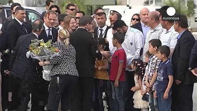 Депортации и безвизовый режим: Турция и ЕС заключили соглашение по беженцам