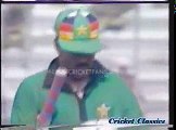 Sachin Tendulkar 3_45 vs Pakistan 1998 _ 1st Final - Silver Jubilee Independence Cup-VYp-7JwHj44