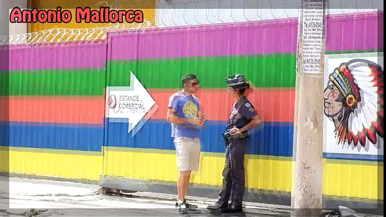 BESOS A LA POLICIA DE BRASIL | HD