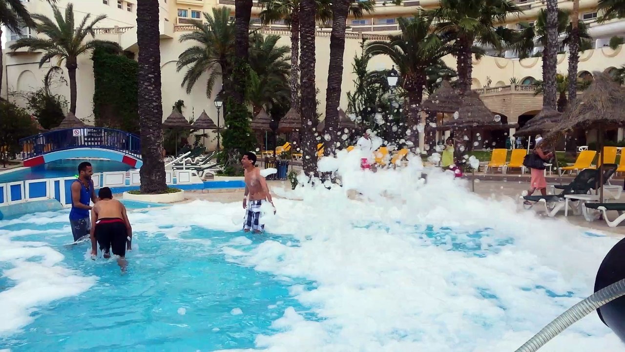 ANIMATION IN TUNISIA @ HOTEL RIADH PALM SOUSSE FOAM POOL PARTY