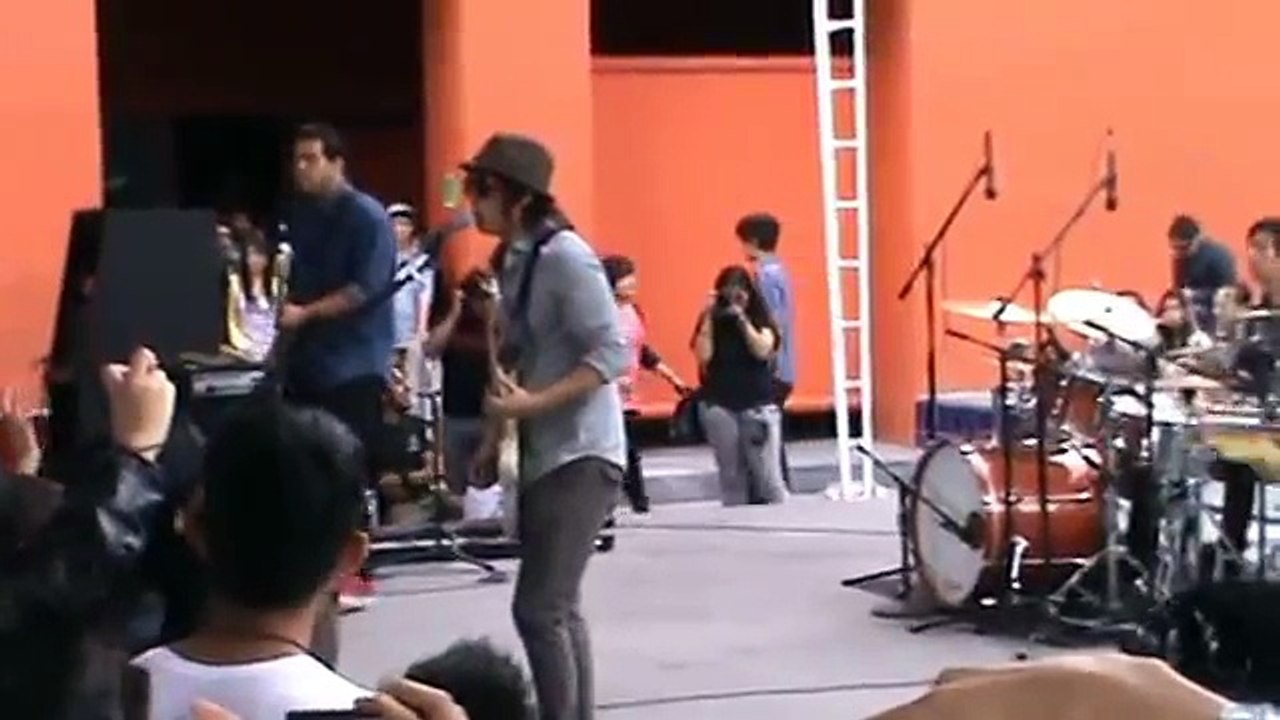 SIDDHARTHA "MI CASTILLO DE BLANCA ARENA" CENART 25 08 2012