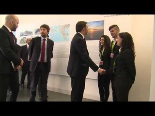 Скачать видео: Reggio Calabria - Renzi al Museo nazionale archeologico (30.04.16)