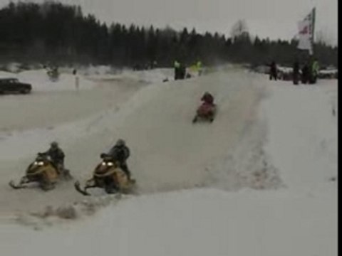 Funny Humour - Régis fait du moto Neige