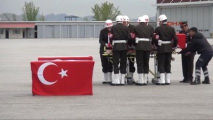 Van - Hakkari'de Şehit Olan Asker İçin Van'da Tören Düzenlendi 1